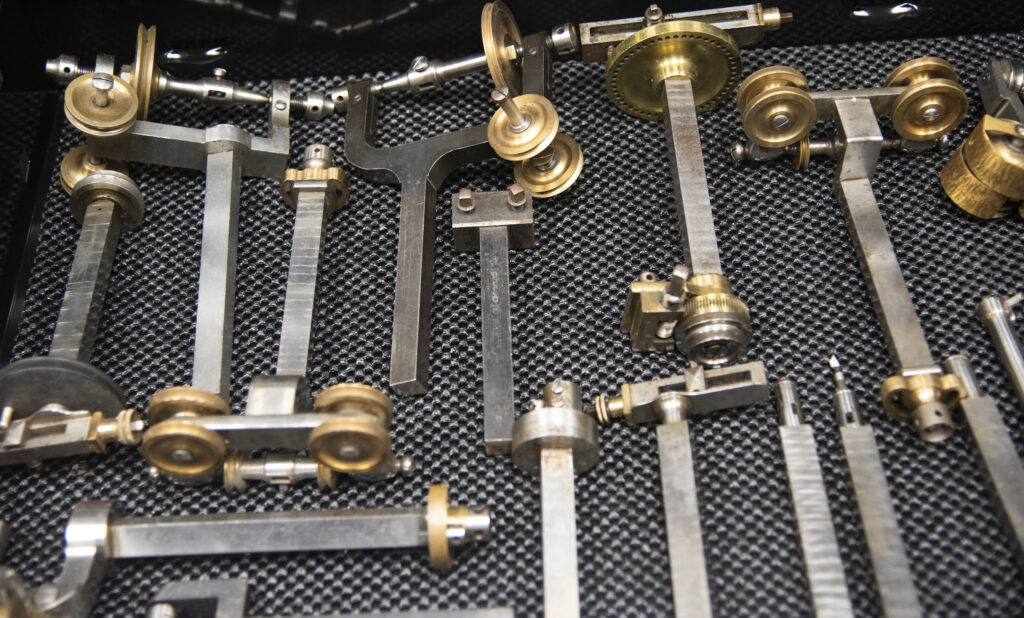 Holtz Cutting Frames